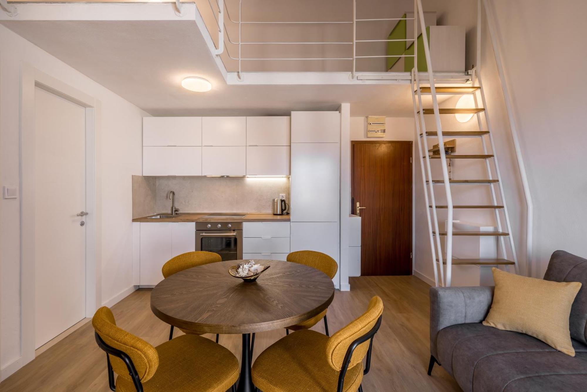 Bolotel Family & Studio Stay Dış mekan fotoğraf